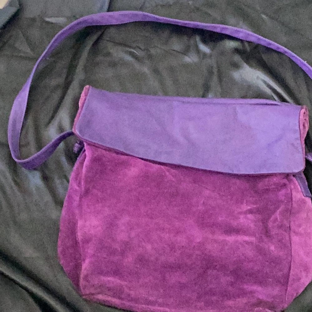 Purple Suede Shoulder Bag with Flap - Stylish Everyday Carry
